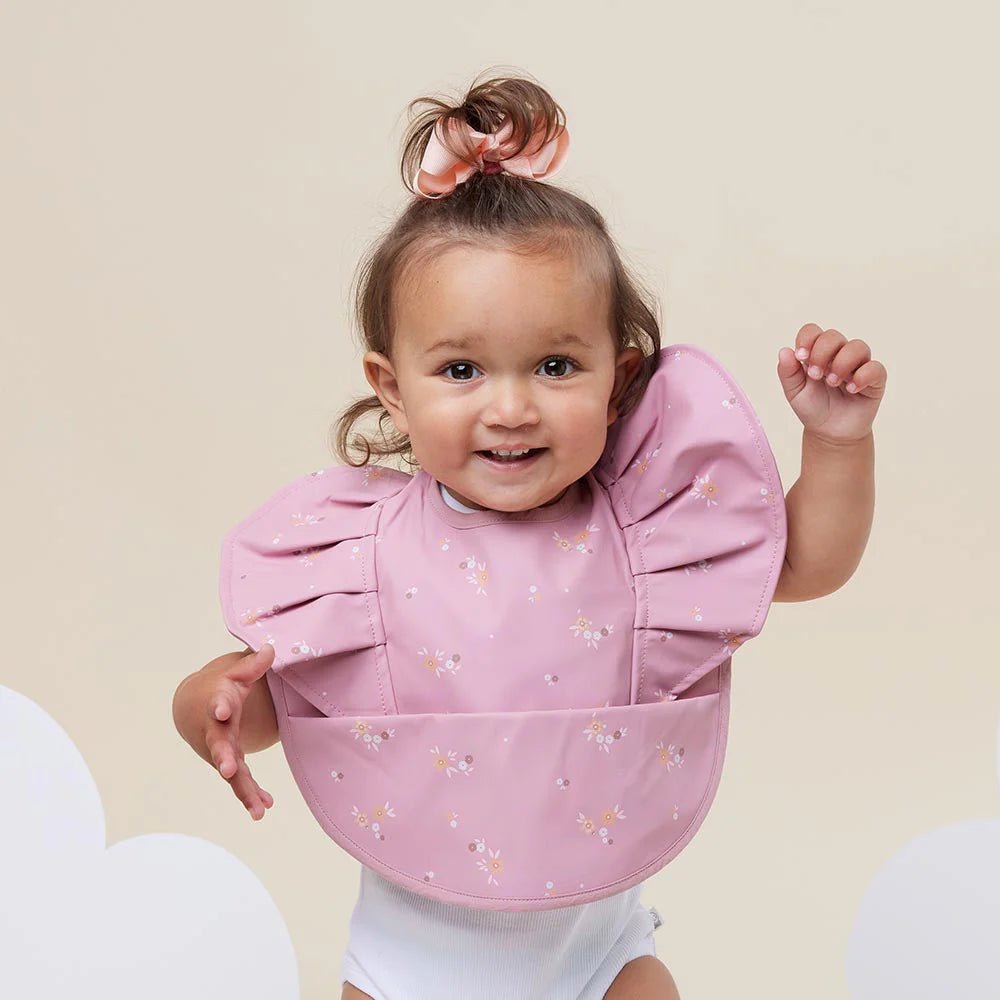 Daisy Frill Snuggle Bib - Aster & Ruby