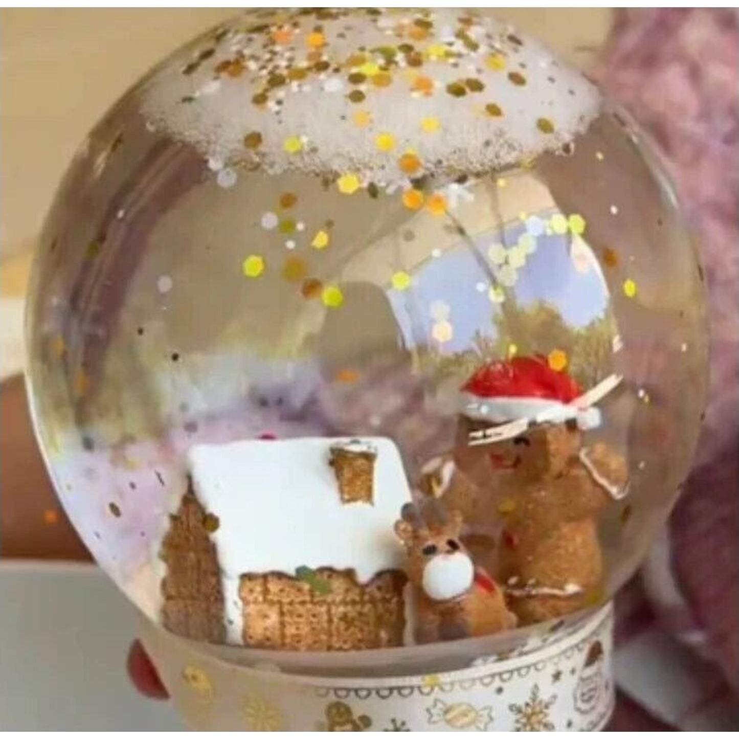 Jellystone DIY Christmas Snow Globe Gingerbread Glow | Aster & Ruby