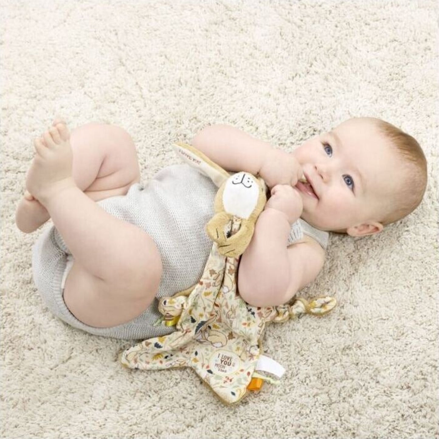 Guess How Much I Love You Guess How Much I Love You Nutbrown Hare Snuggle Blanket | Aster & Ruby