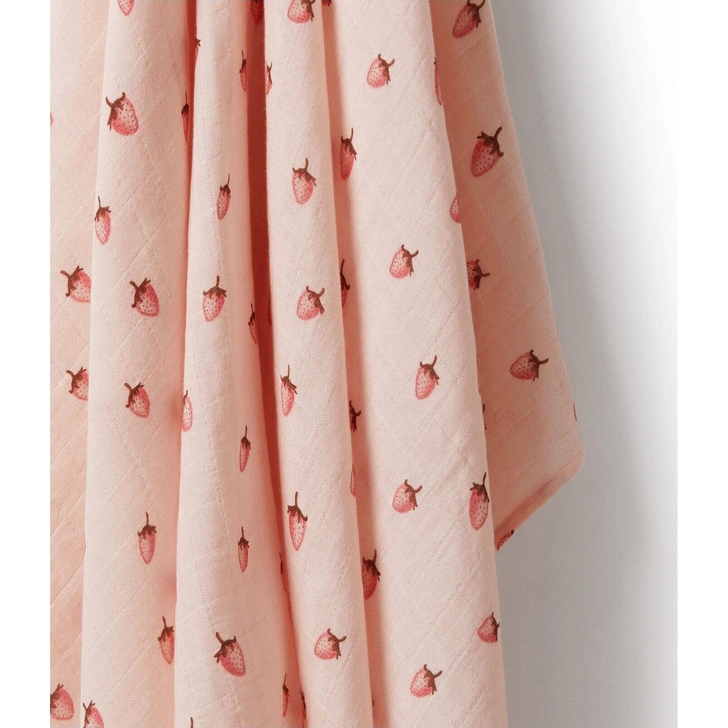 Wilson & Frenchy Strawberry Kisses Organic Muslin | Aster & Ruby