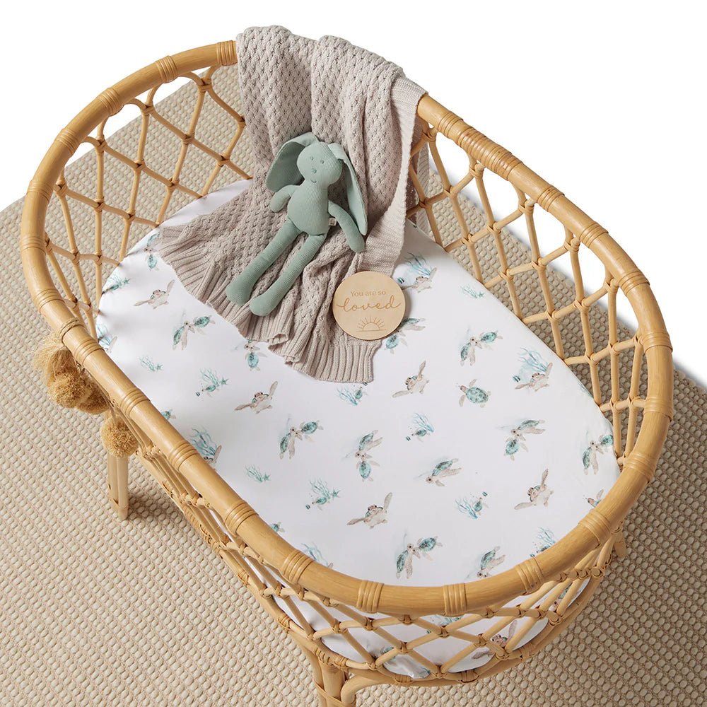 Turtle Organic Bassinet Sheet / Change Pad Cover - Aster & Ruby