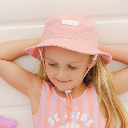 Reversible Bucket Hat Flamingo Stripe