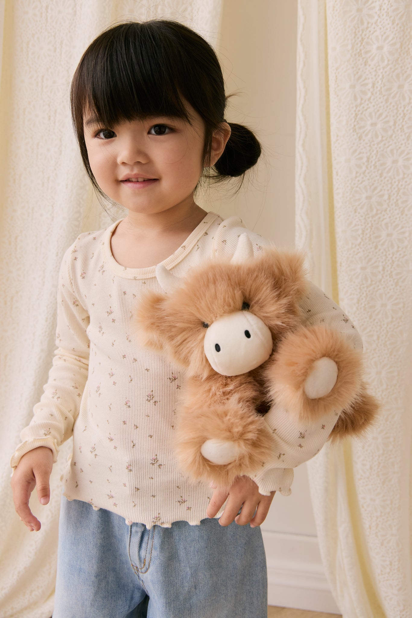 Jamie Kay Snuggle Bunnies – Hilda The Highland Cow (Caramel) | Aster & Ruby