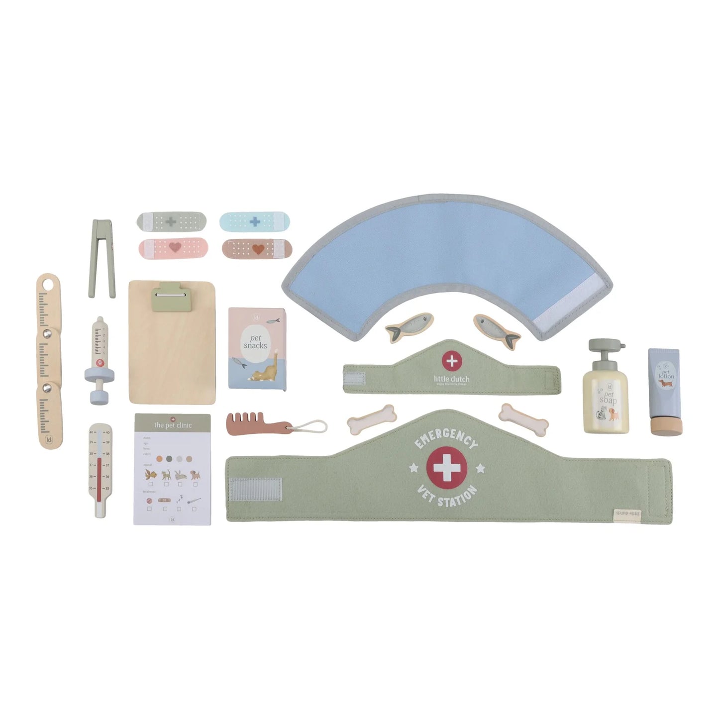 Wooden Play Veterinary Set