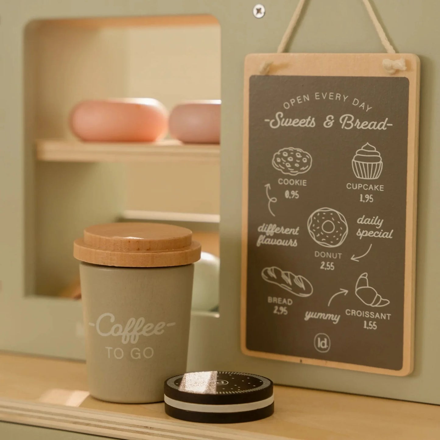 Wooden Play Coffee Corner