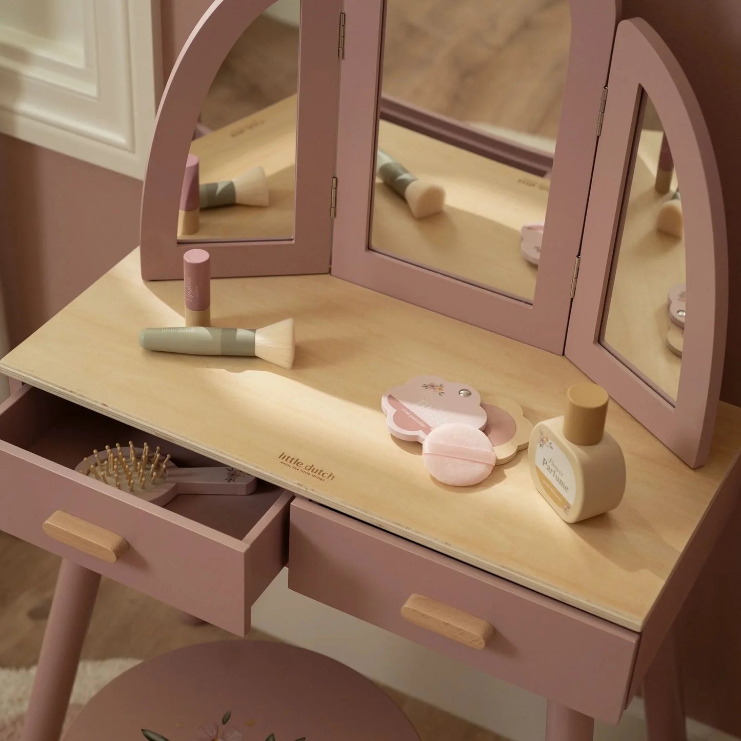 Large Dressing Table with Mirror
