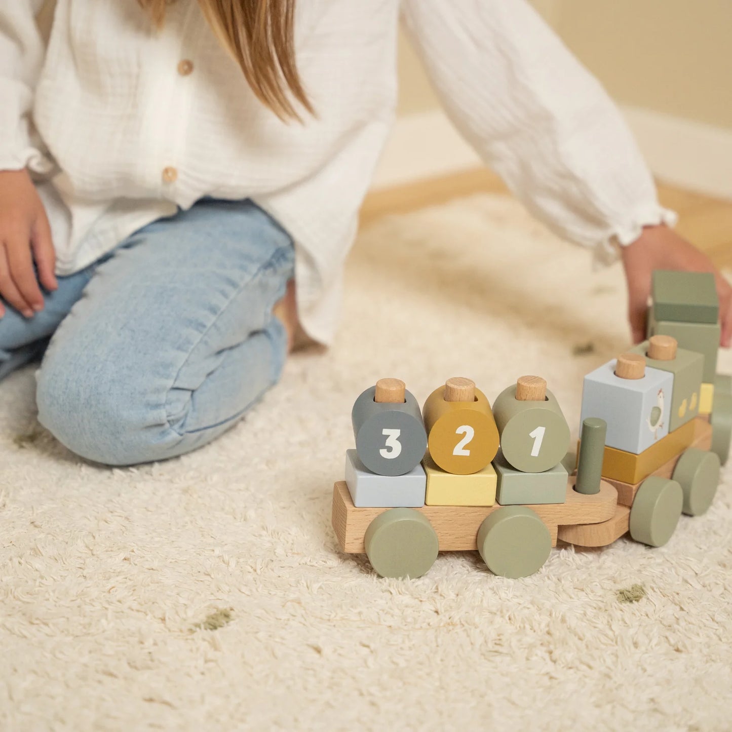Wooden Stacking Train Tractor