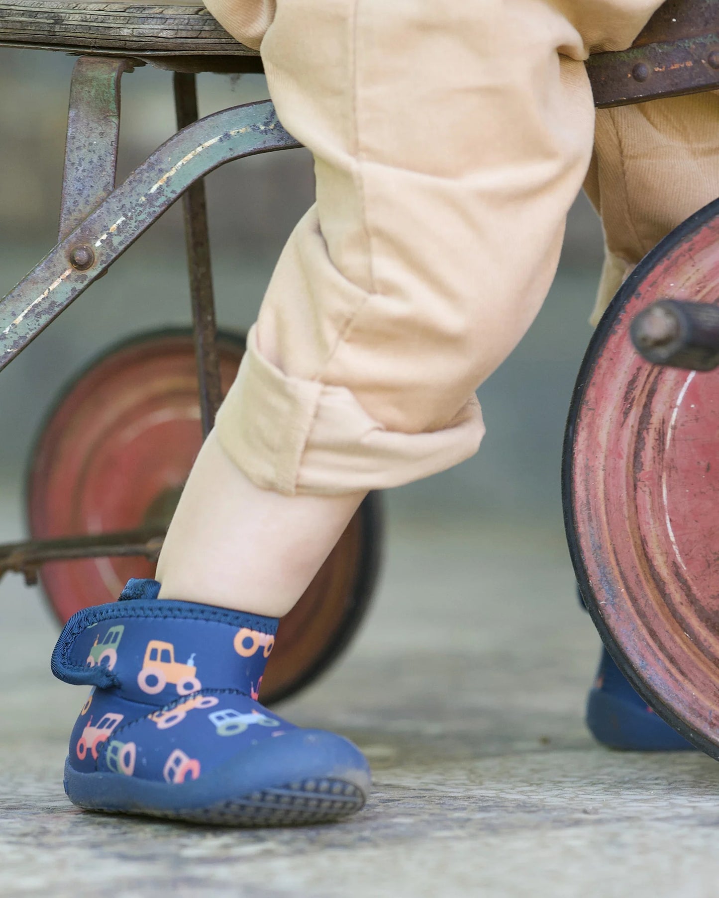Gumbooties Neoprene | Mystical Tiny Tractors