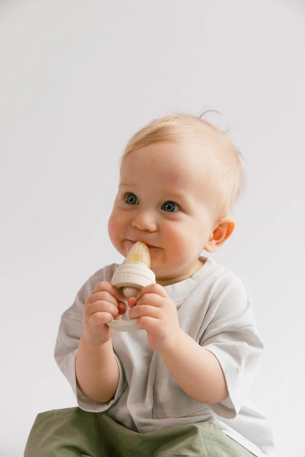 Baby Feeder Ivory – Aster & Ruby