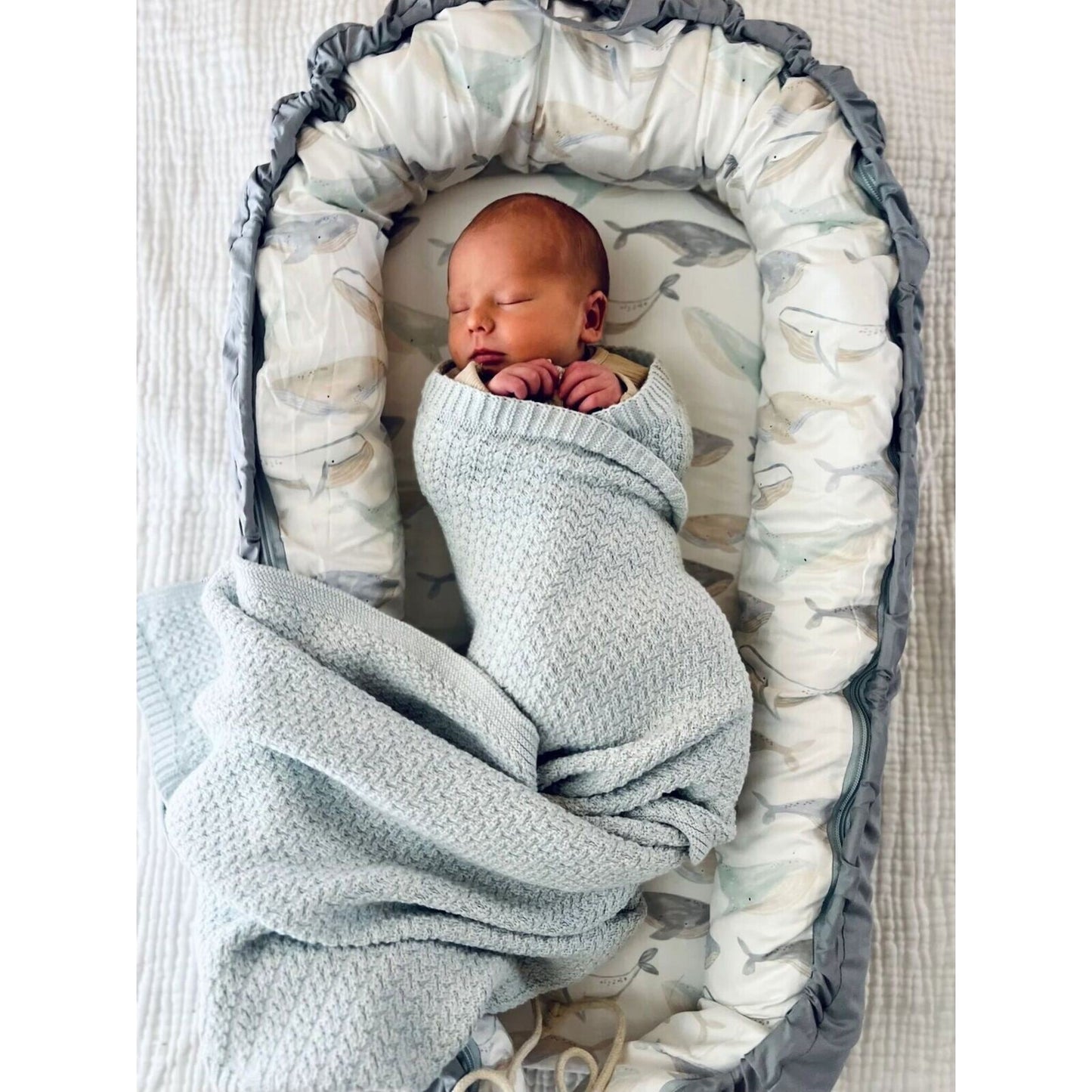 Cuddle Bug & Co Baby Lounger Whales | Aster & Ruby