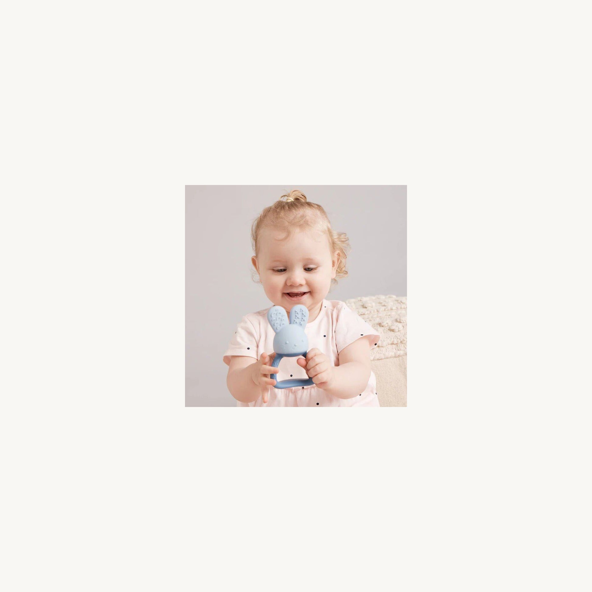b.box Chill & Fill Teether Lullaby Blue | Aster & Ruby
