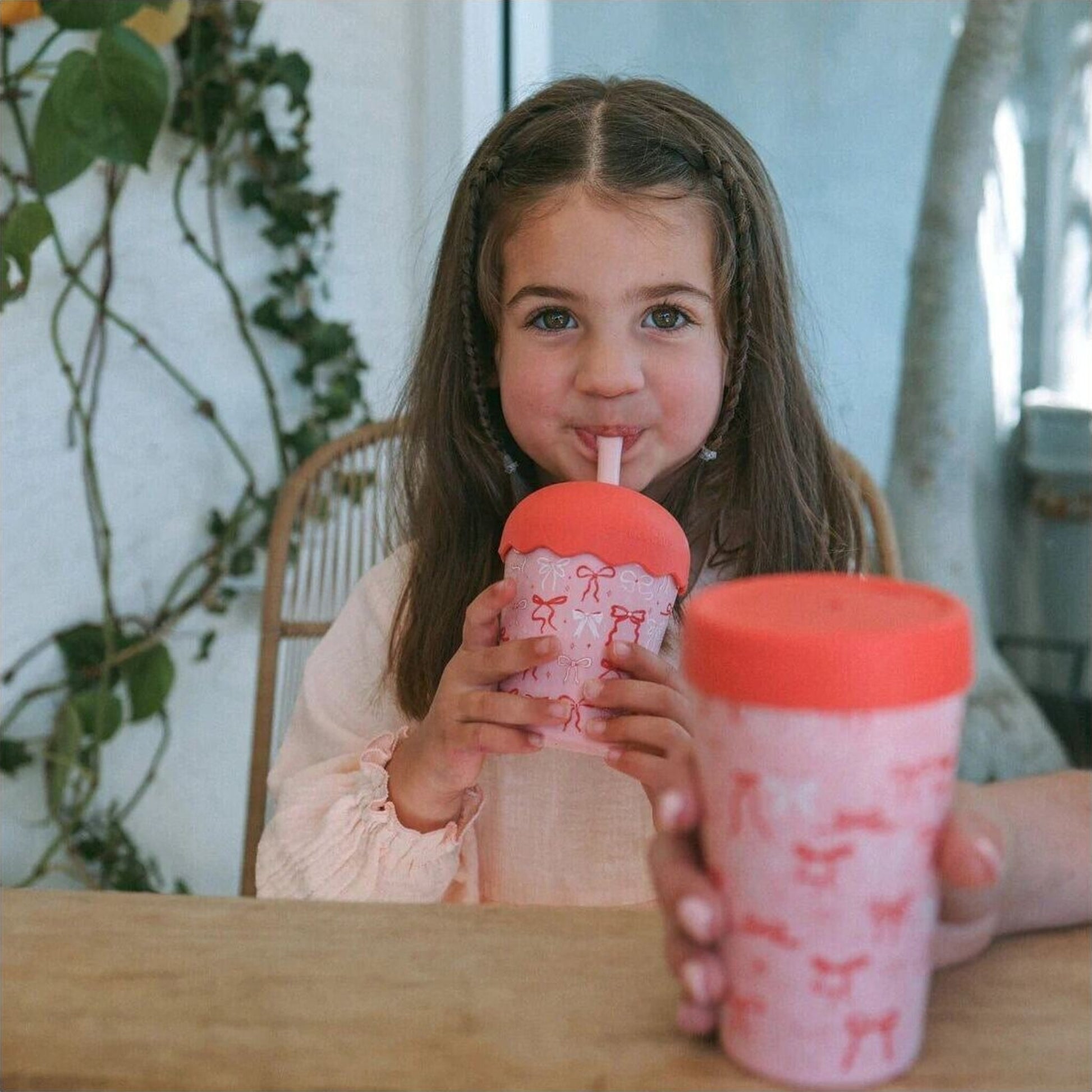 Chino Club Bows Mini Smoothie Cup & Straw 200ml | Aster & Ruby