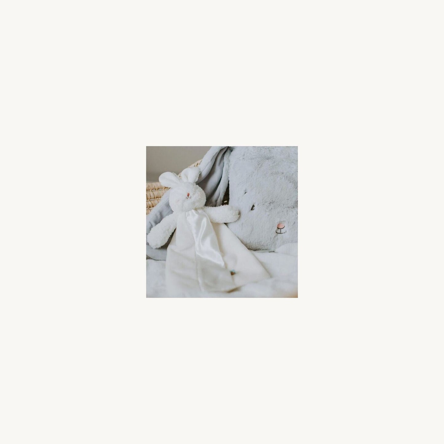 Bunnies By The Bay Bunny Bye Bye Buddy - White | Aster & Ruby