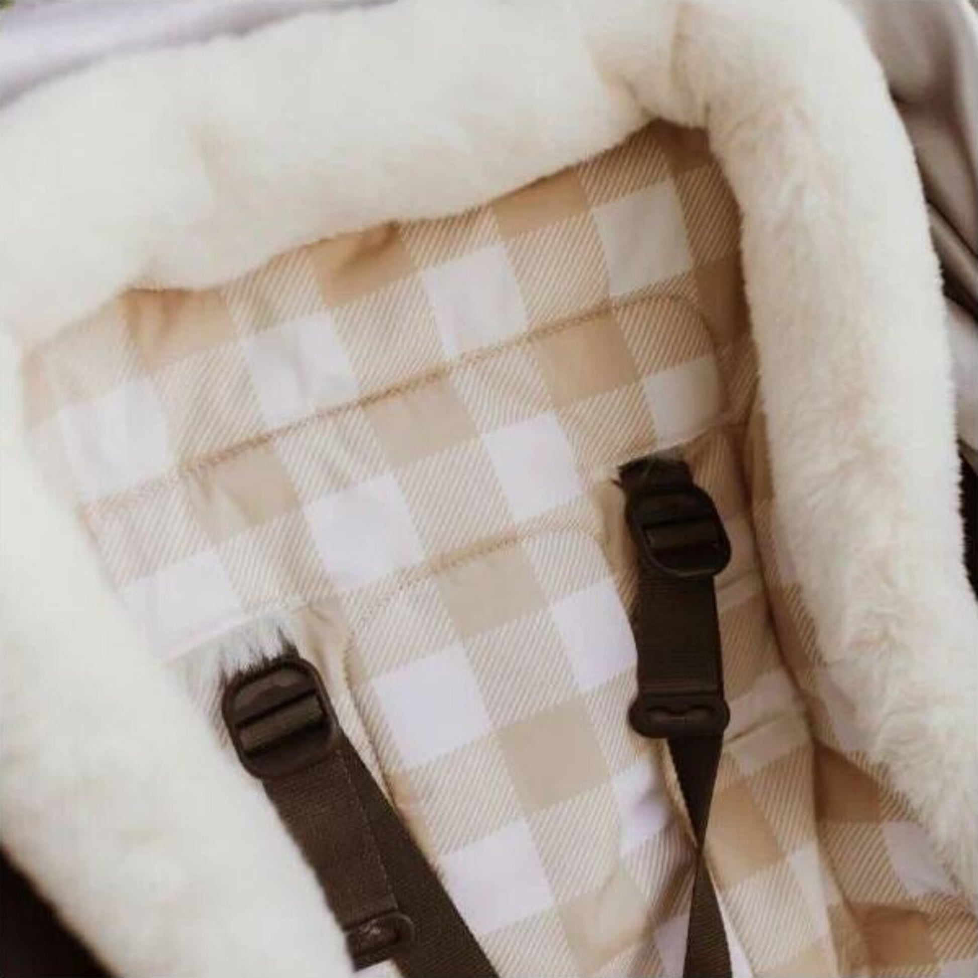 OiOi Cozy Fleece Pram Liner Beige Gingham | Aster & Ruby