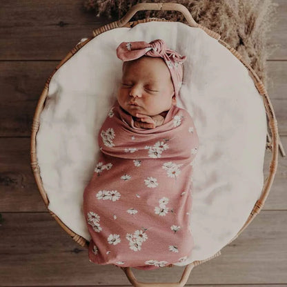 Daisy Organic Snuggle Swaddle & Topknot Set - Aster & Ruby