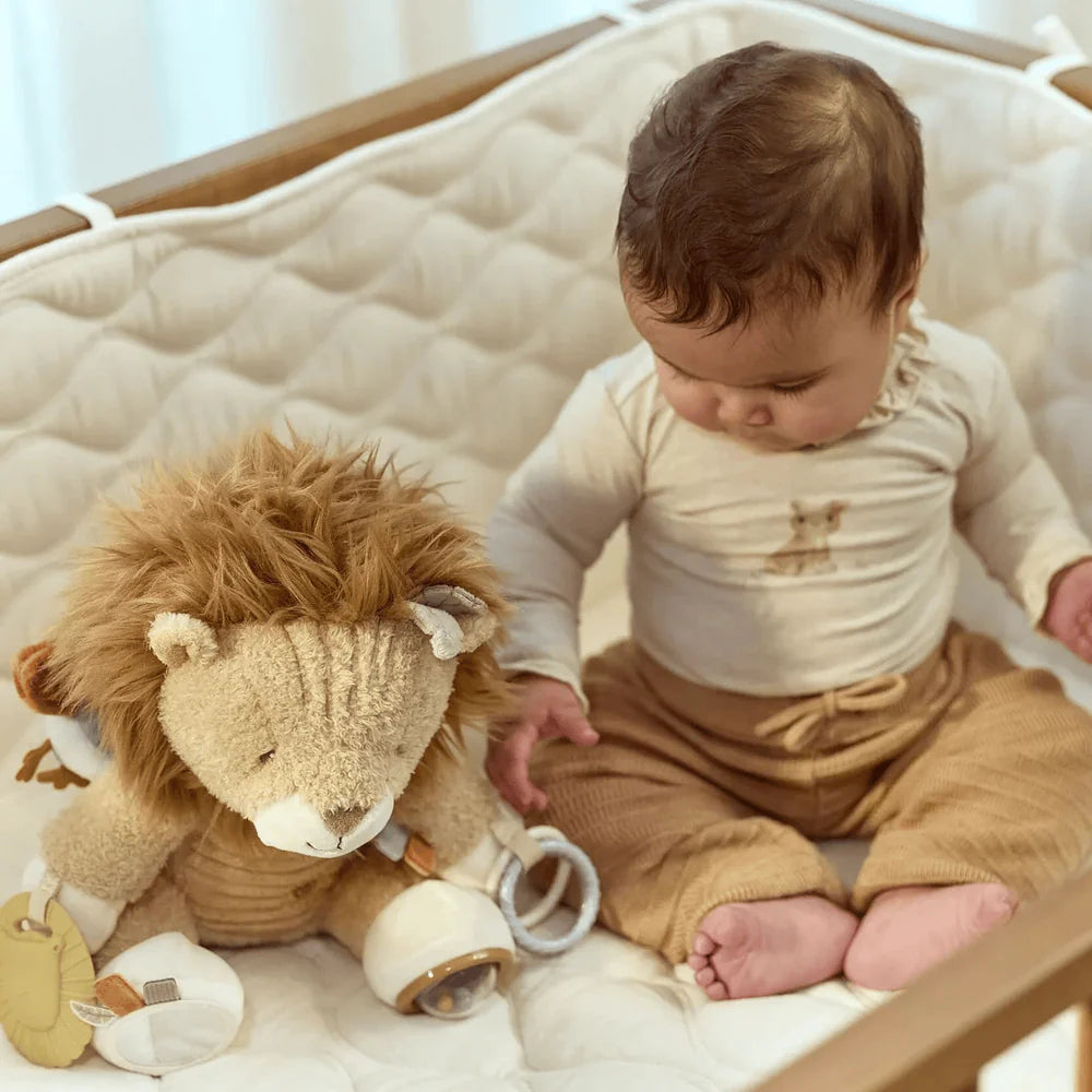 Safari Friends Activity Cuddle Lion