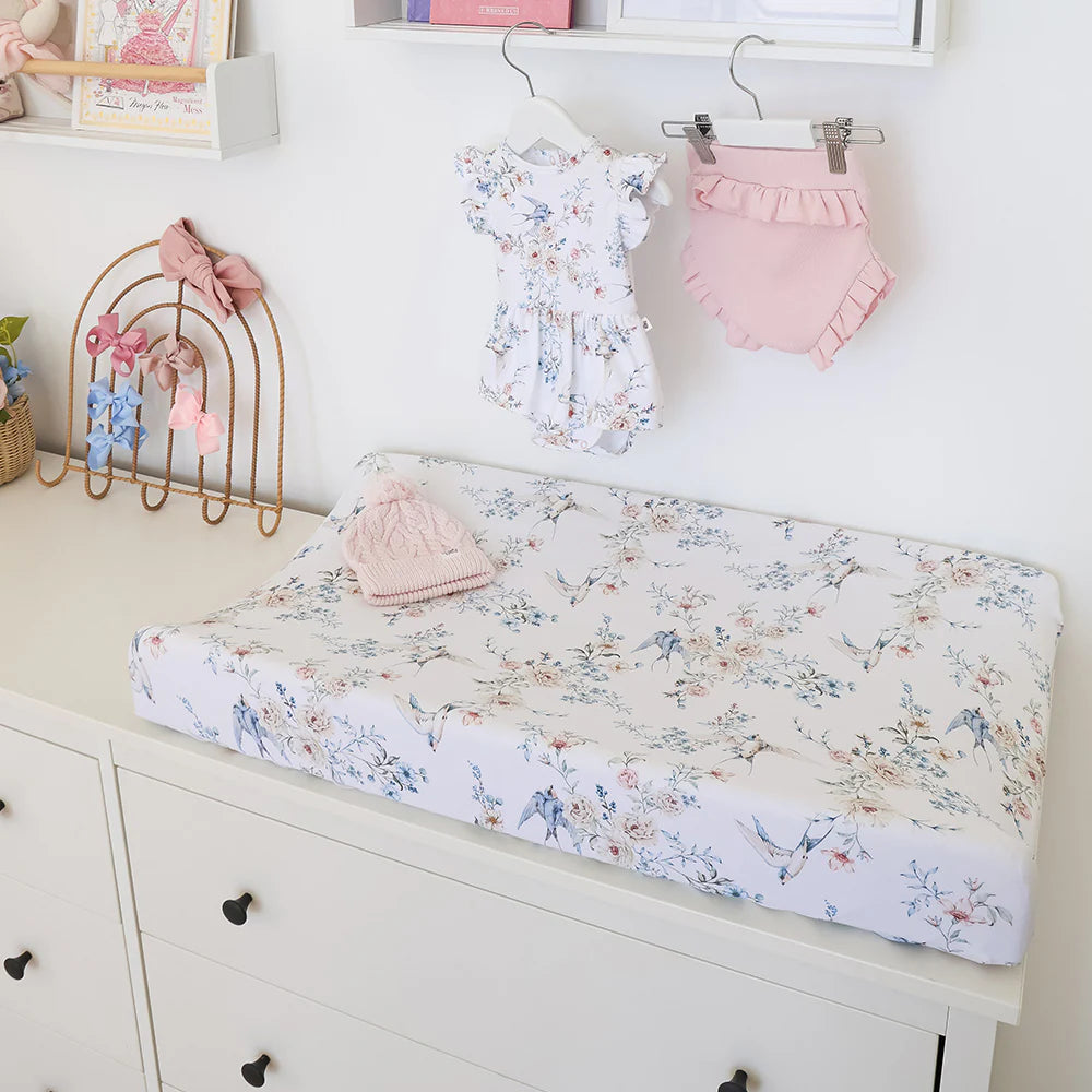 Sweet Swallows Organic Bassinet Sheet / Change Pad Cover