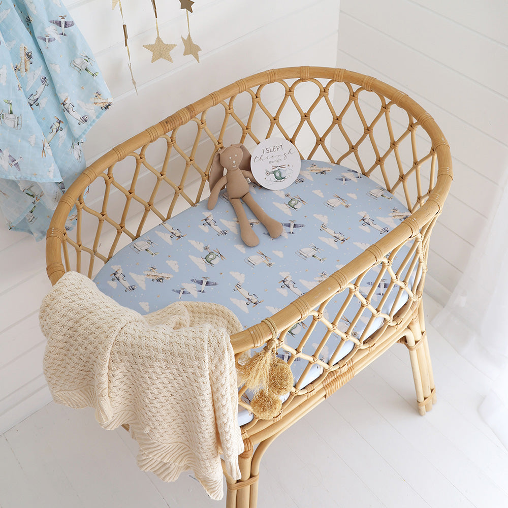 Taking Flight Organic Bassinet Sheet / Change Pad Cover